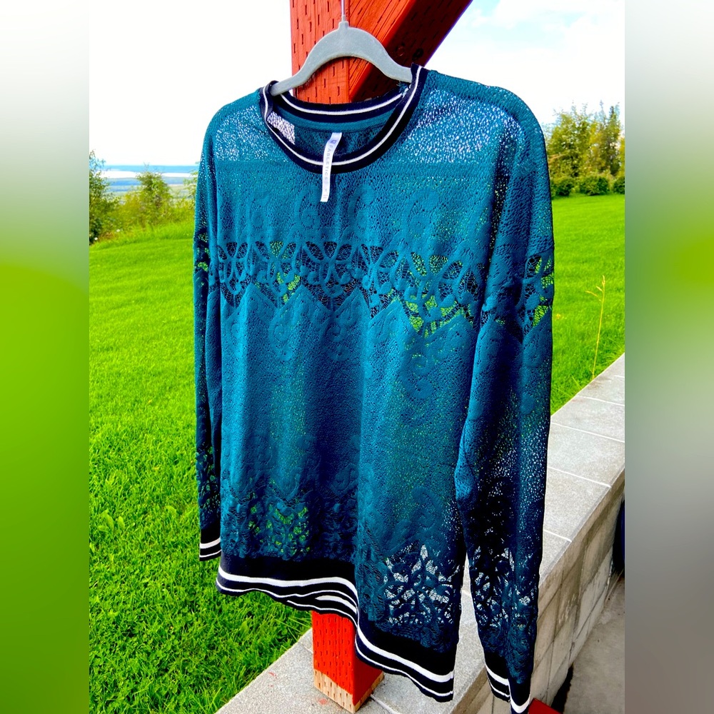 Fabletics Sophie Lace Tunic in Spruce